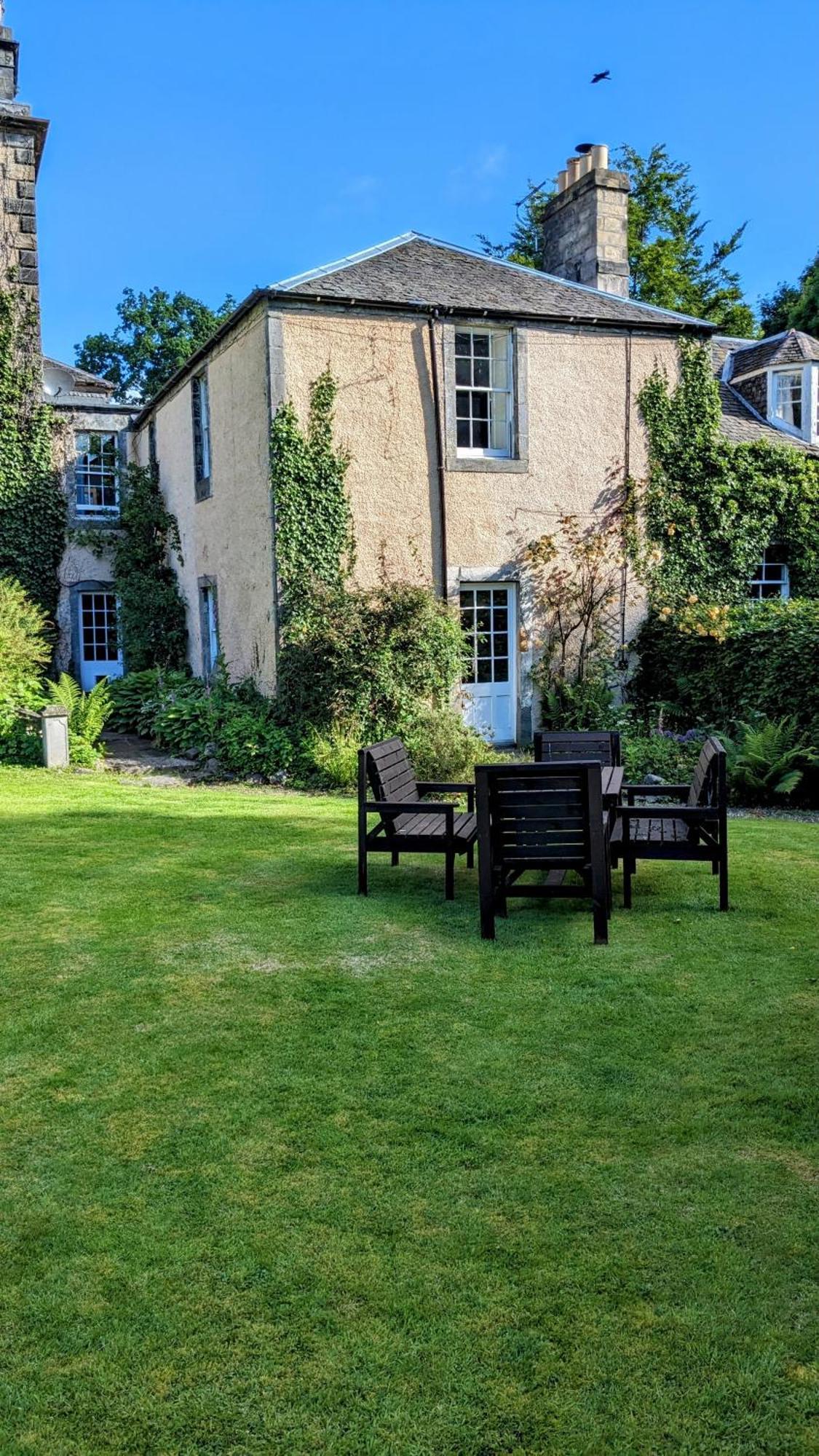 סטירלינג Powis House Mid Cottage מראה חיצוני תמונה